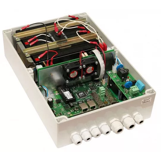 Гигабитный управляемый уличный коммутатор PSW-2G2F+ UPS для подключения 1 поворотной камеры с UPS и поддержкой РоЕ+ (HighPoE) 802.3at (60 Вт)